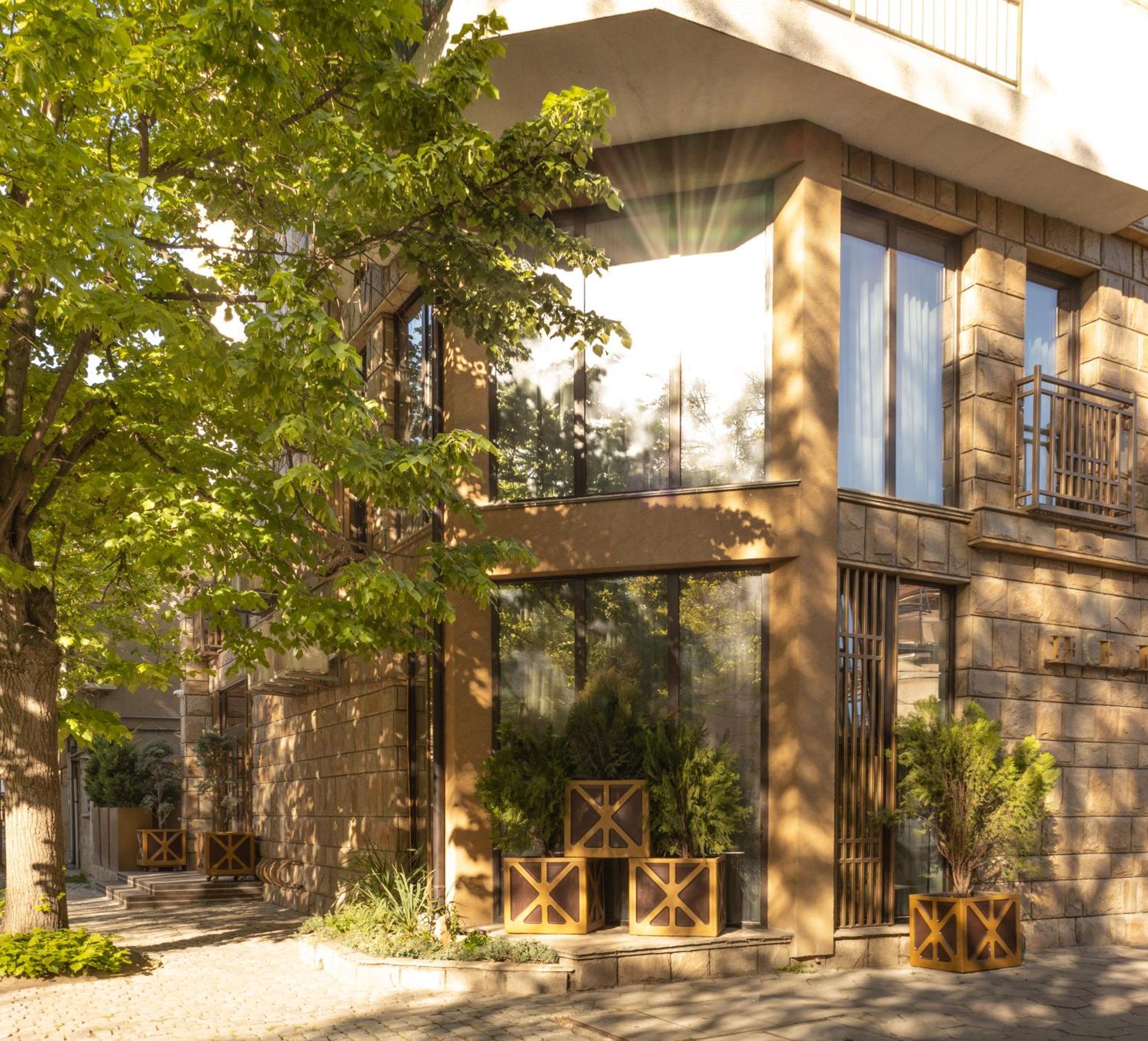 Hidden Bank: Golden Apartment พลอฟดิฟ ภายนอก รูปภาพ