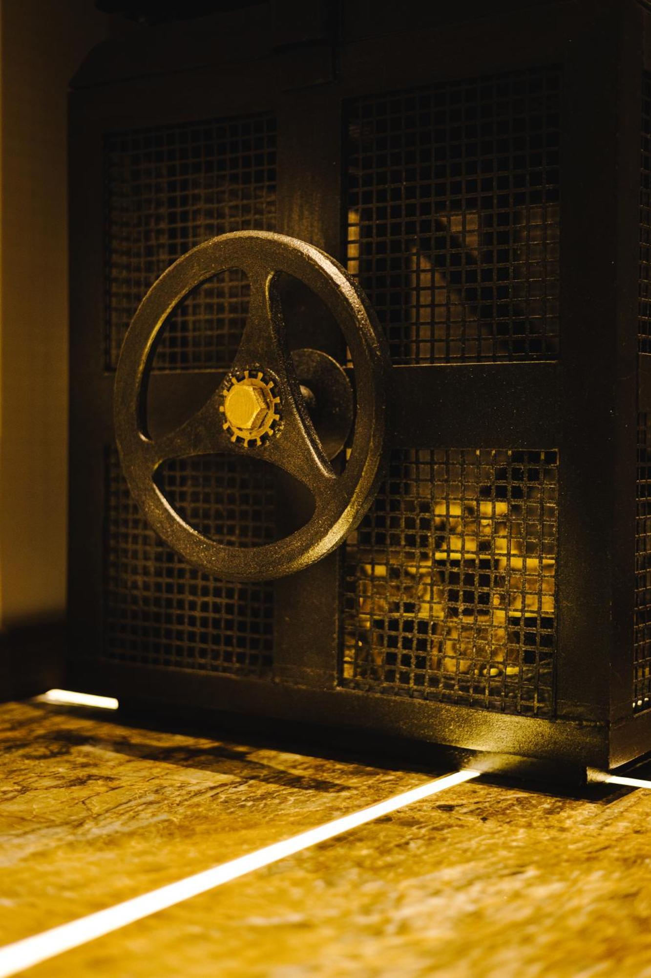 Hidden Bank: Golden Apartment พลอฟดิฟ ภายนอก รูปภาพ