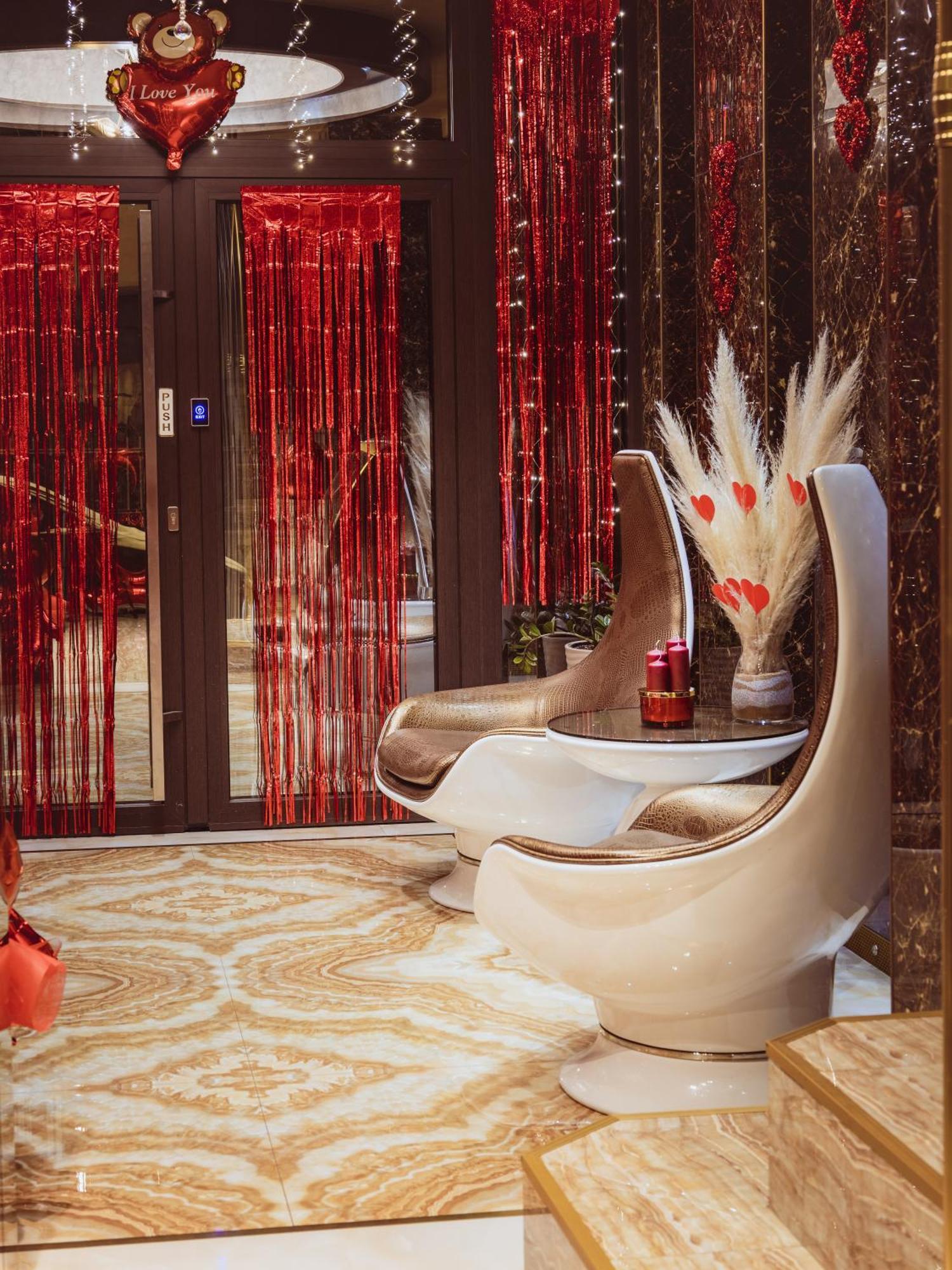 Hidden Bank: Golden Apartment พลอฟดิฟ ภายนอก รูปภาพ